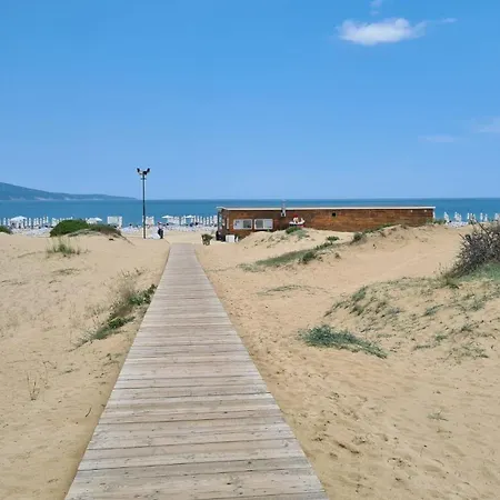 Rose Village Private * Sluneční pobřeží